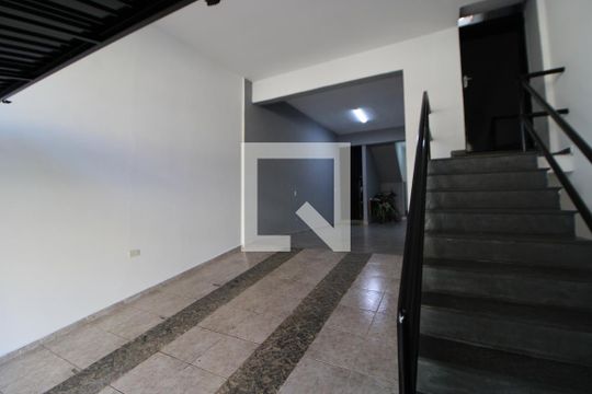 Garagem de casa à venda com 3 quartos, 200m² em Vila Dom Pedro Ii, São Paulo