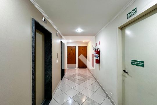 Hall Apartamento de apartamento à venda com 2 quartos, 88m² em Chácara Santo Antônio (zona Sul), São Paulo