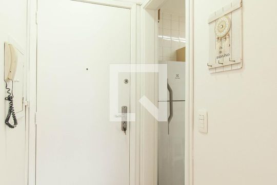 Entrada do apartamento de apartamento à venda com 2 quartos, 70m² em Vila Mariana, São Paulo