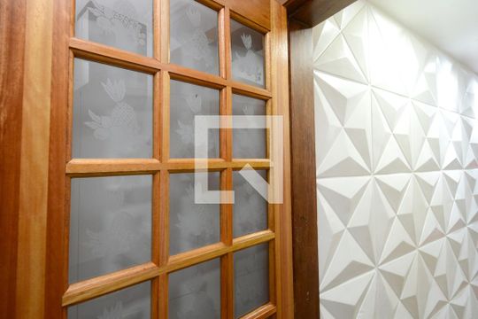 Cozinha de casa de condomínio à venda com 4 quartos, 130m² em Jardim Ubirajara, São Paulo