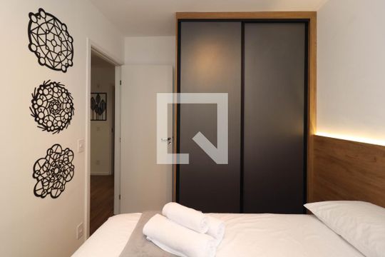 Quarto de apartamento para alugar com 1 quarto, 29m² em Pinheiros, São Paulo