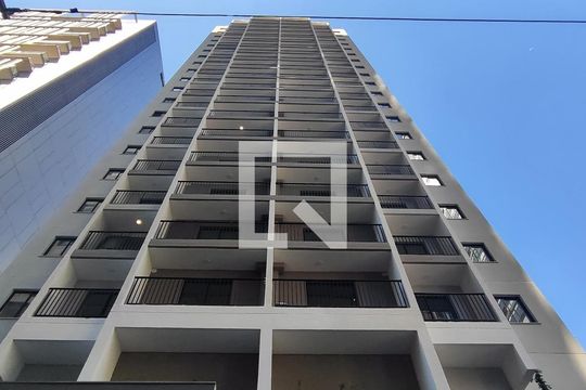 Fachada de apartamento para alugar com 1 quarto, 29m² em Pinheiros, São Paulo