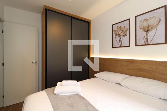 Quarto de apartamento para alugar com 1 quarto, 29m² em Pinheiros, São Paulo