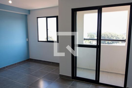 Kitnet/Studio para alugar com 1 quarto, 24m² em Bonfim, Osasco