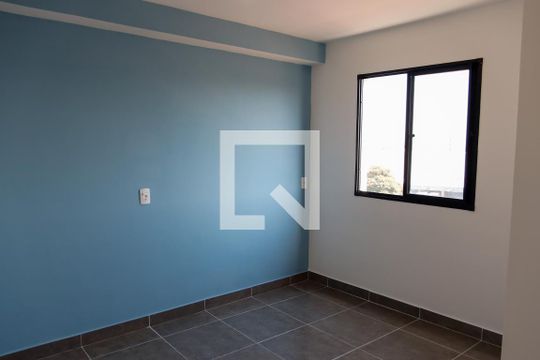 sala de kitnet/studio para alugar com 1 quarto, 24m² em Bonfim, Osasco