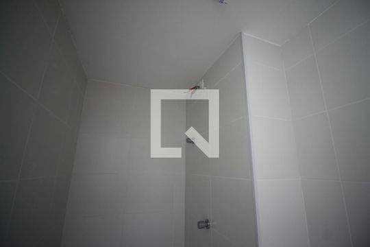 Banheiro de apartamento para alugar com 1 quarto, 27m² em Socorro, São Paulo