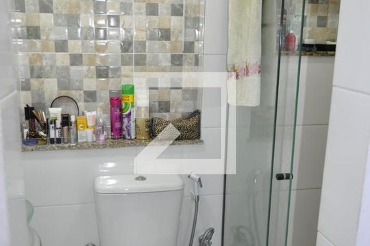 Banheiro de casa à venda com 3 quartos, 100m² em Engenho de Dentro, Rio de Janeiro