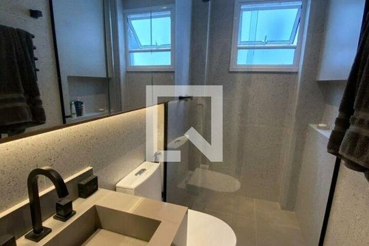 Apartamento para alugar com 2 quartos, 80m² em Cerqueira César, São Paulo