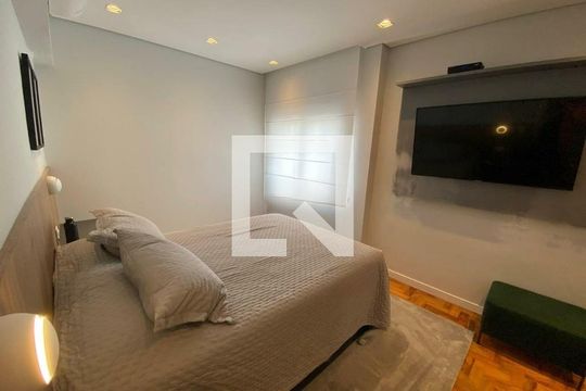 Apartamento para alugar com 2 quartos, 80m² em Cerqueira César, São Paulo
