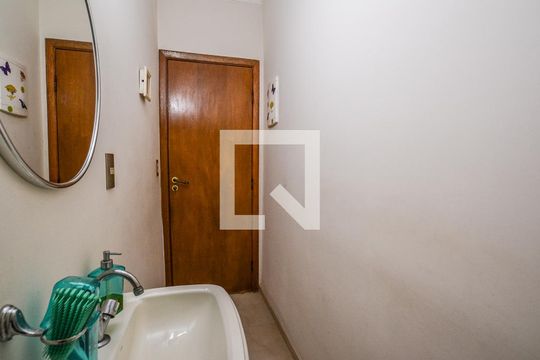 Lavabo de casa à venda com 3 quartos, 312m² em Parque São Vicente, Mauá