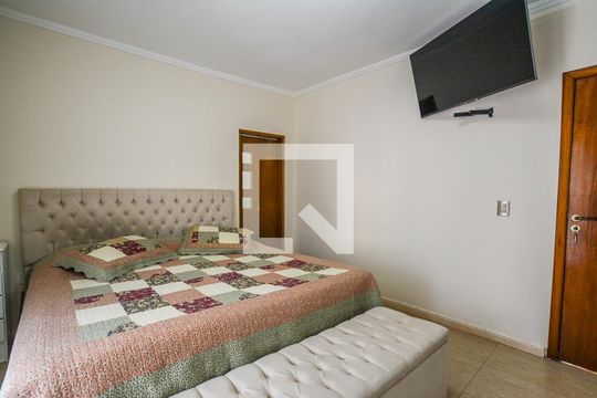 Quarto Suíte de casa à venda com 3 quartos, 312m² em Parque São Vicente, Mauá