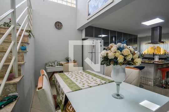Sala de Jantar de casa à venda com 3 quartos, 312m² em Parque São Vicente, Mauá
