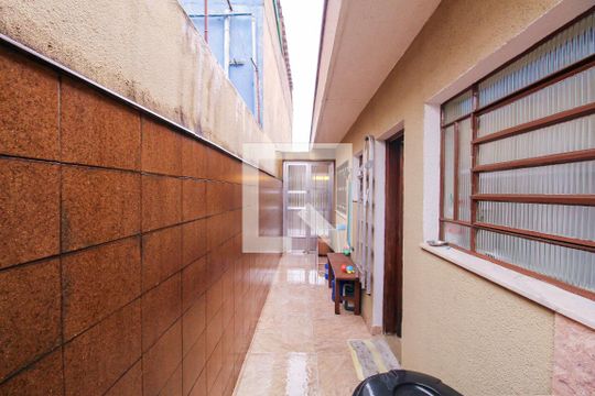 Detalhe da área de serviço de casa à venda com 4 quartos, 212m² em Vila Canero, São Paulo