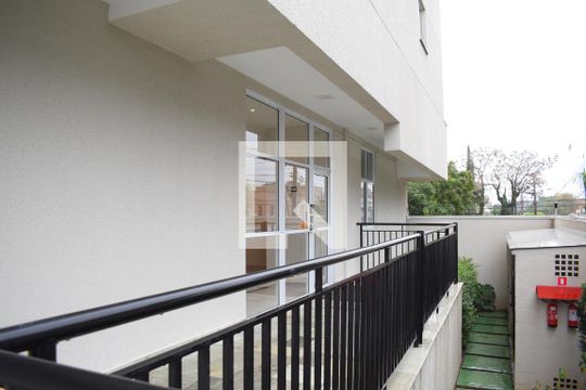 Área comum de apartamento para alugar com 1 quarto, 45m² em Capão Raso, Curitiba