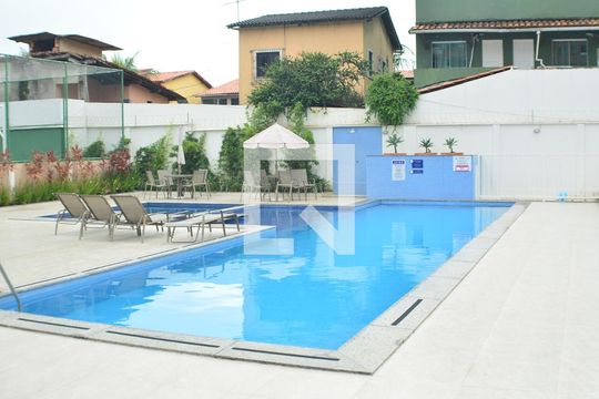 Área comum - Piscina de apartamento para alugar com 2 quartos, 55m² em Itapuã, Salvador