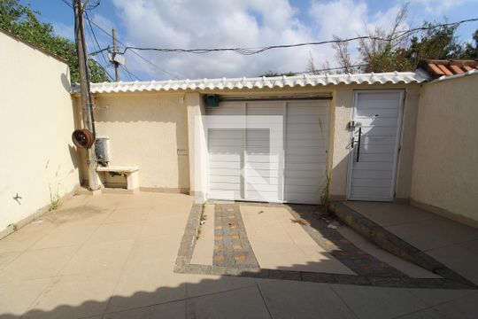 Garagem de casa à venda com 3 quartos, 336m² em Curicica, Rio de Janeiro