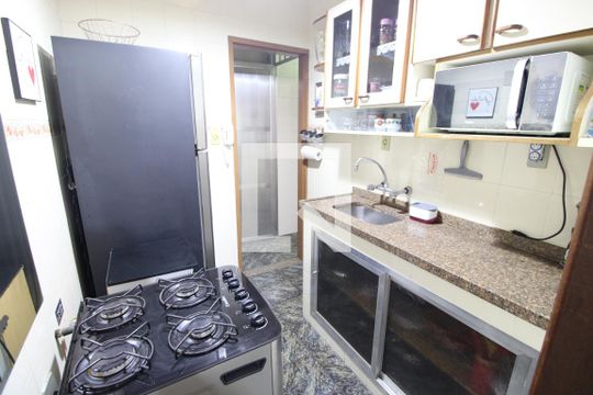 Cozinha de apartamento à venda com 1 quarto, 38m² em Méier, Rio de Janeiro