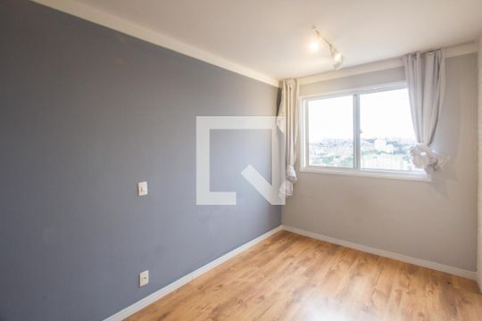 Sala de apartamento para alugar com 2 quartos, 40m² em Jardim Germânia, São Paulo