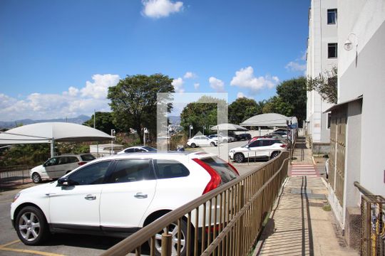 Área comum de apartamento para alugar com 2 quartos, 44m² em Califórnia, Belo Horizonte