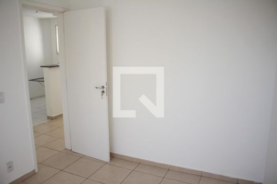 Quarto 1 de apartamento para alugar com 2 quartos, 44m² em Califórnia, Belo Horizonte
