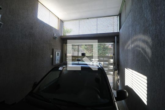 Área comum de casa à venda com 3 quartos, 140m² em Chácara Mafalda, São Paulo