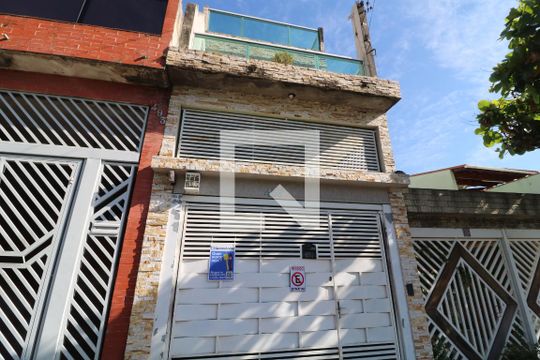 Fachada  de casa à venda com 3 quartos, 140m² em Chácara Mafalda, São Paulo