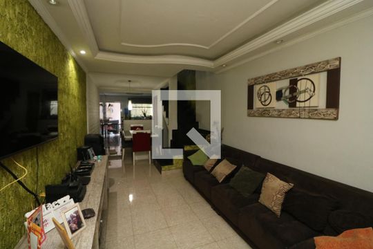 Casa à venda com 3 quartos, 140m² em Chácara Mafalda, São Paulo