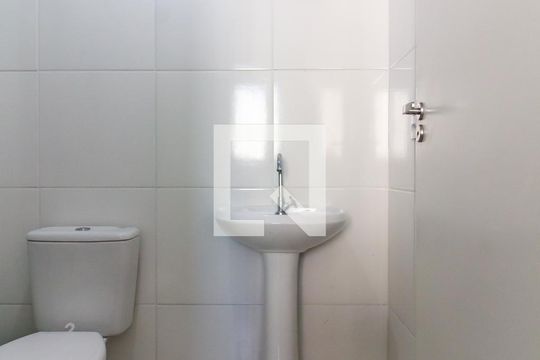 Banheiro de apartamento à venda com 1 quarto, 30m² em Água Branca, São Paulo