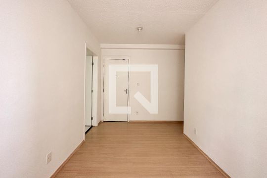 Sala de apartamento para alugar com 2 quartos, 40m² em Água Branca, São Paulo