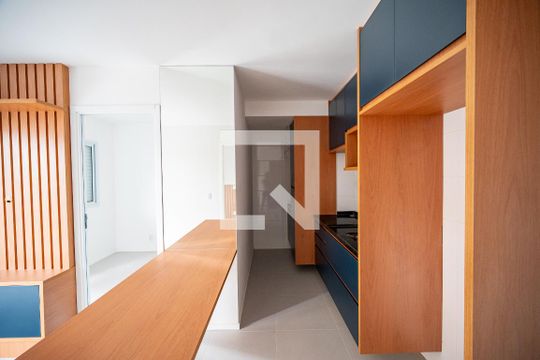 Cozinha de apartamento para alugar com 2 quartos, 39m² em Chácara Inglesa, São Paulo