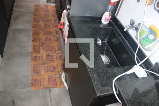 Área de Serviço/ lavanderia de apartamento à venda com 2 quartos, 87m² em Jardim Flor da Montanha, Guarulhos