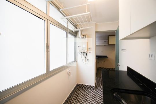 Área de Serviço de apartamento para alugar com 3 quartos, 127m² em Indianópolis, São Paulo