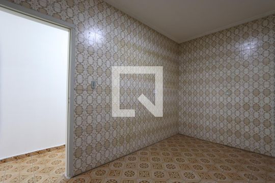 Cozinha de apartamento para alugar com 1 quarto, 80m² em Jardim Guairaca, São Paulo