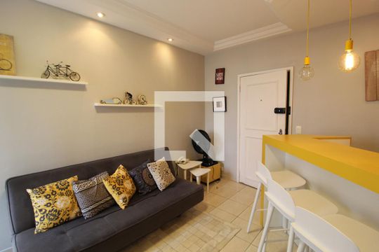 Sala de apartamento à venda com 1 quarto, 37m² em Indianópolis, São Paulo