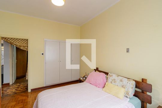Quarto 1 de casa à venda com 3 quartos, 300m² em Cursino, São Paulo