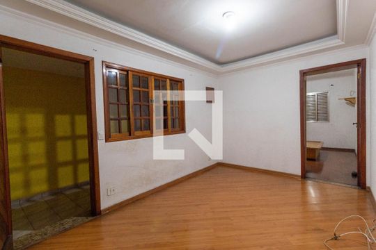 Casa à venda com 2 quartos, 150m² em Parque Císper, São Paulo
