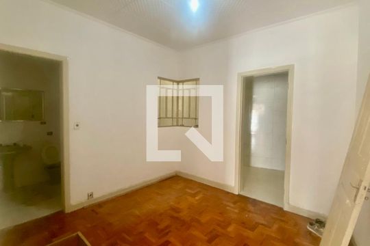 Quarto 1 de casa à venda com 2 quartos, 250m² em Vila Prudente, São Paulo