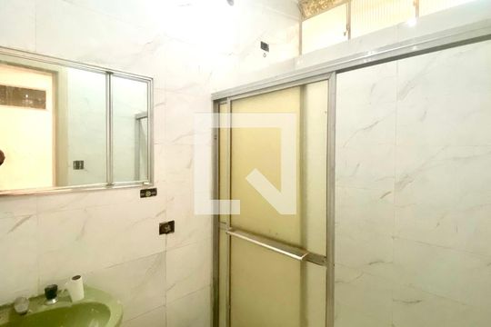 Banheiro 1 de casa à venda com 2 quartos, 250m² em Vila Prudente, São Paulo
