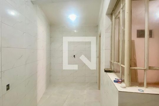 Cozinha 1 de casa à venda com 2 quartos, 250m² em Vila Prudente, São Paulo