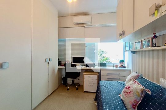 Quarto 2 de apartamento à venda com 3 quartos, 117m² em Leblon, Rio de Janeiro