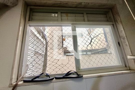 Área serviço vista de apartamento à venda com 3 quartos, 117m² em Leblon, Rio de Janeiro