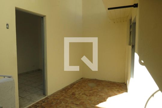 Entrada Casa de casa para alugar com 1 quarto, 38m² em Parque Itaberaba, São Paulo