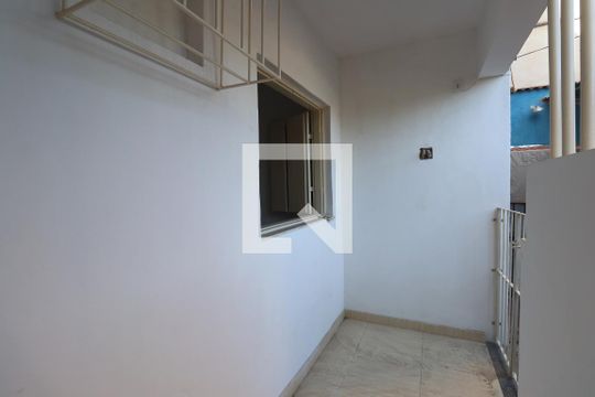 Varanda de casa para alugar com 1 quarto, 70m² em Porto da Pedra, São Gonçalo