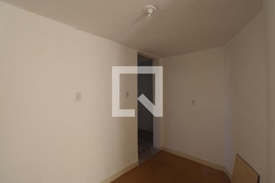 Sala de casa para alugar com 1 quarto, 70m² em Porto da Pedra, São Gonçalo