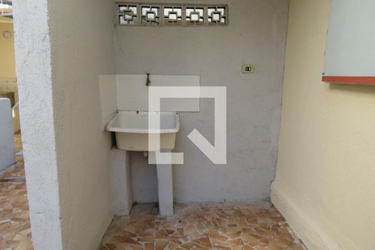 Lavanderia de casa para alugar com 1 quarto, 30m² em Parque Itaberaba, São Paulo