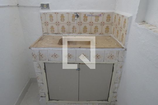 Cozinha de casa para alugar com 1 quarto, 30m² em Parque Itaberaba, São Paulo