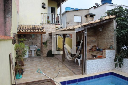 Churrasqueira de casa para alugar com 2 quartos, 120m² em Jardim do Engenho, Cotia