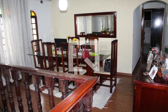 Sala de Jantar de casa para alugar com 2 quartos, 120m² em Jardim do Engenho, Cotia