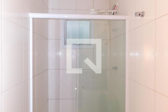Banheiro de apartamento para alugar com 1 quarto, 30m² em Liberdade, São Paulo