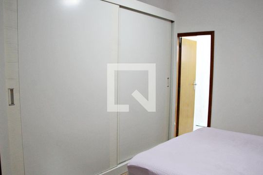 Suíte de casa à venda com 2 quartos, 210m² em Jardim Presidente Dutra, Guarulhos
